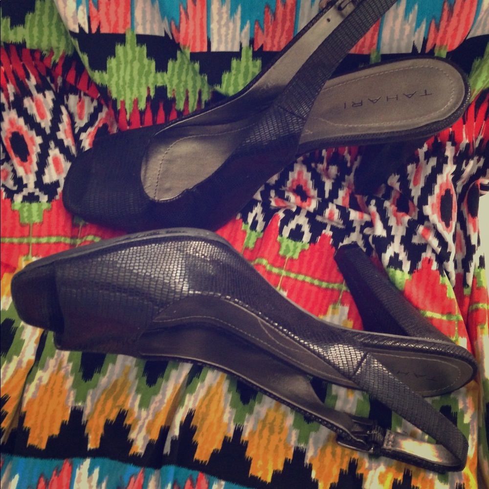 Tahari Open Toe Sling Back Heels Size 6.5